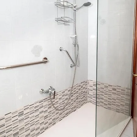 K02 - Castelfidardo, Ampio Quadrilocale Con Doppi Servizi Appartement *