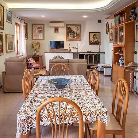 K02 - Castelfidardo, Ampio Quadrilocale Con Doppi Servizi Castelfidardo