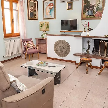 K02 - Castelfidardo, Ampio Quadrilocale Con Doppi Servizi Appartement *