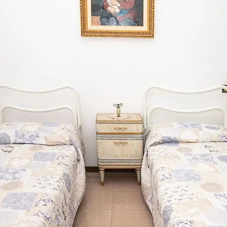 K02 - Castelfidardo, Ampio Quadrilocale Con Doppi Servizi Appartement